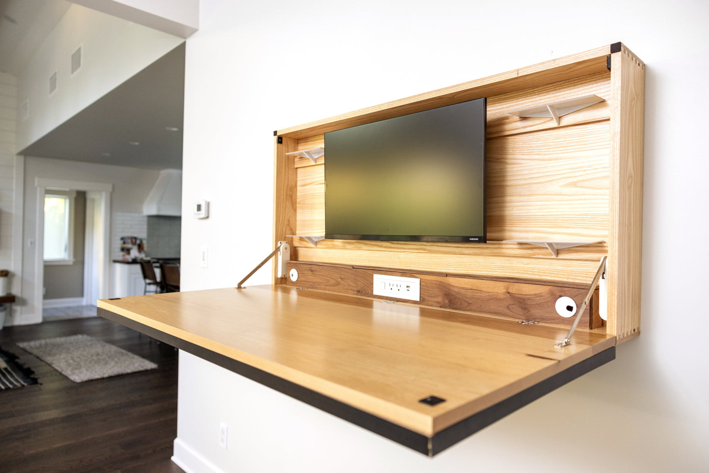 Ash Art Desk